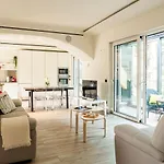 Διαμέρισμα The Rent - Attic With Terrace In Downtown Μιλάνο