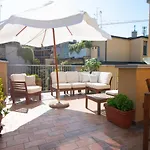 The Rent - Attic With Terrace In Downtown Μιλάνο