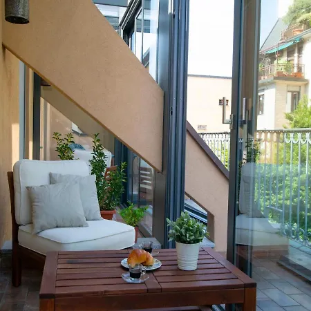 公寓 The Rent - Attic With Terrace In Downtown *